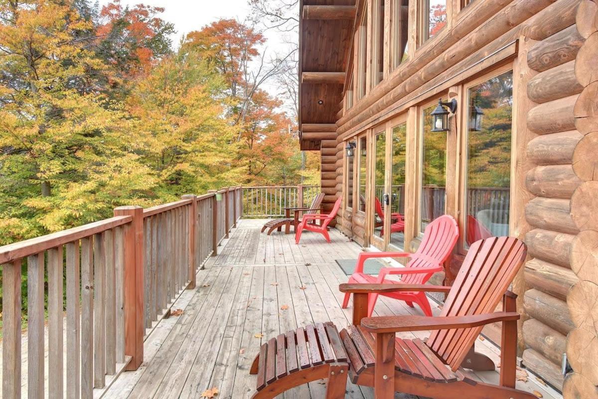 Chic Familiale, Relaxant Avec Spa En Montagnes Labelle Kültér fotó