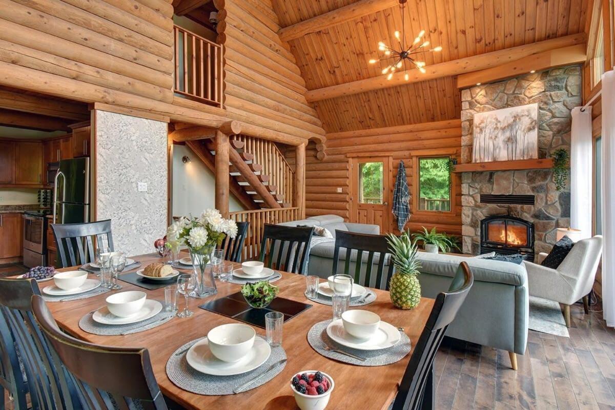 Chic Familiale, Relaxant Avec Spa En Montagnes Labelle Kültér fotó